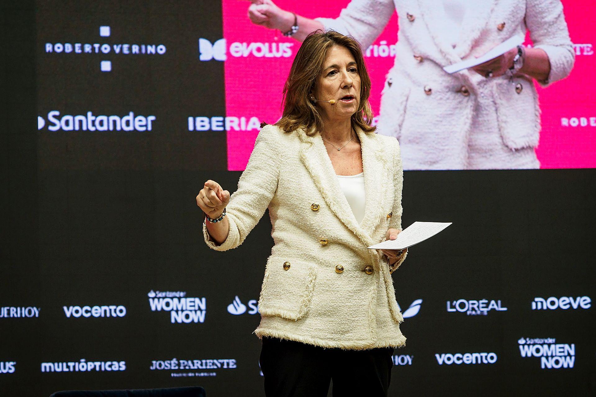 Cristina Álvarez, responsable de Tecnología y Operaciones en Santander España.