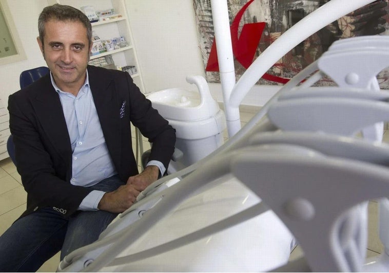 Muere el cirujano Luis Senís, condenado por tráfico de drogas y salpicado por un escándalo sexual