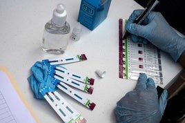 Una terapia inyectable al semestre: la nueva promesa del 'fármaco milagro' contra el VIH