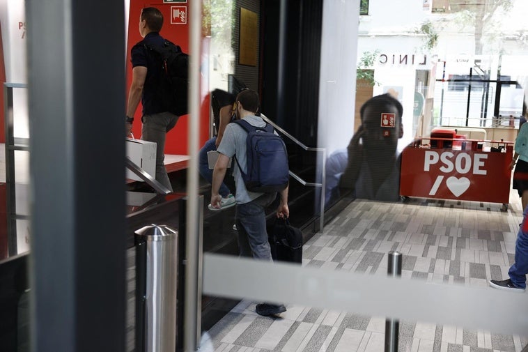 La UCO entra en Ferraz y Transportes en busca de pruebas de las presuntas mordidas