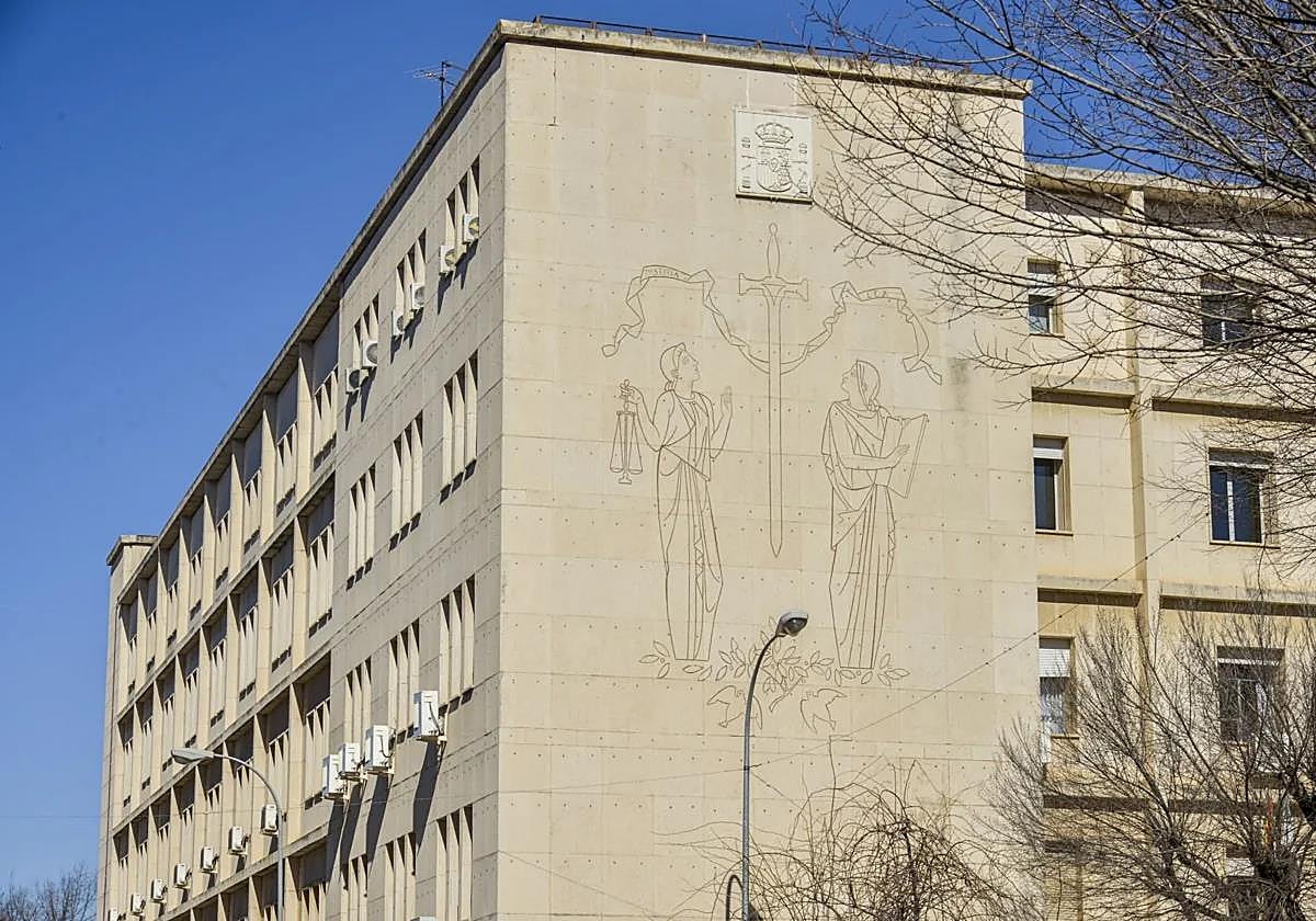 Sede de la Audiencia Provincial de Badajoz en la avenida de Colón