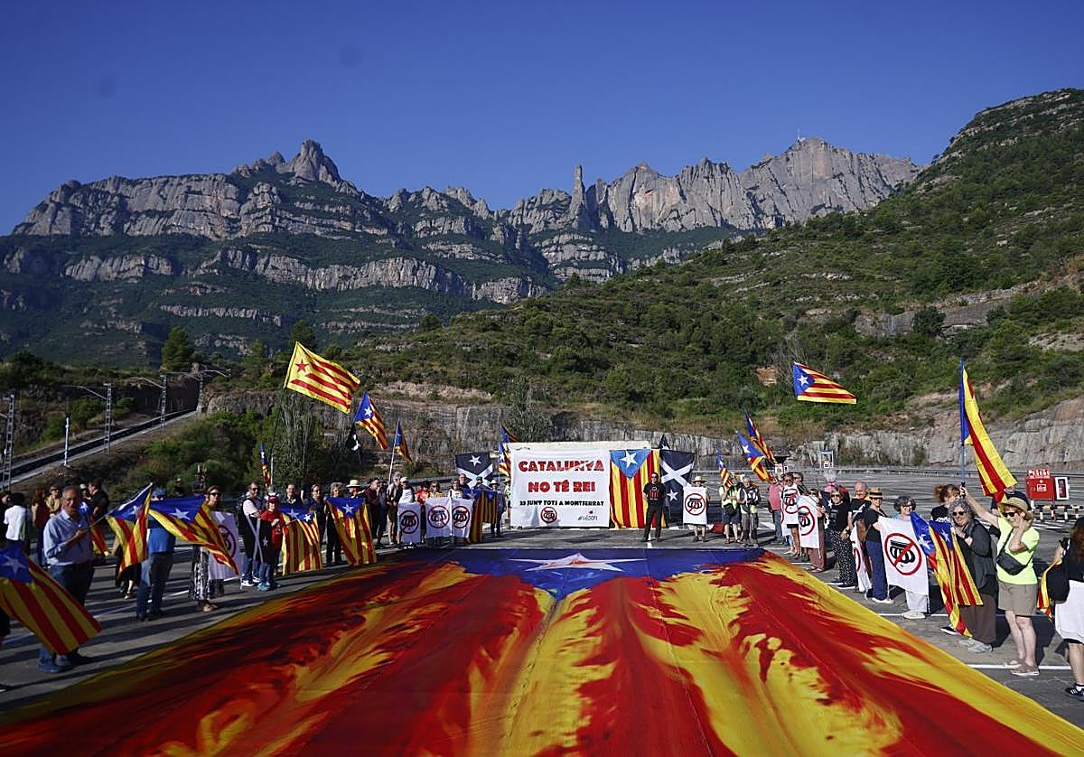 La bandera gigante independentista.