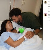 Isa Pantoja y Asraf Beno dan la bienvenida a su hijo