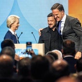 Von der Leyen y Rutte participaron en un foro junto al presidente ucraniano, Volodímir Zelenksi, en los márgenes de la cumbre de La Haya.