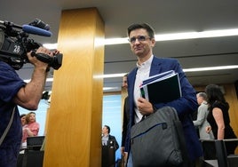 José Pablo López.