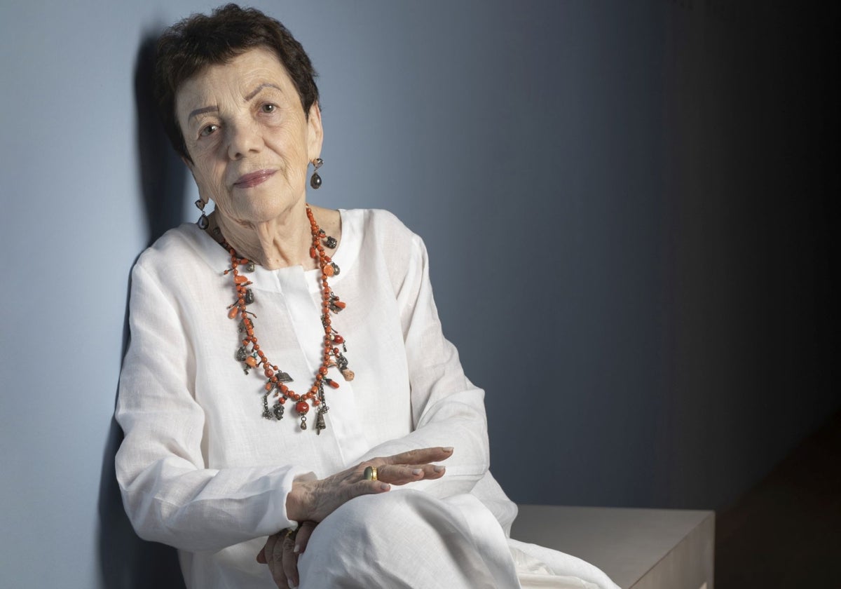 the photographer Graciela Iturbide.