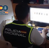 Un exmilitar y un profesor de secundaria, entre los 61 detenidos por la Policía por pornografía infantil