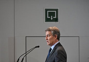 El silencio de los partidos políticos sigue siendo la tónica, con la ligera excepción catalana