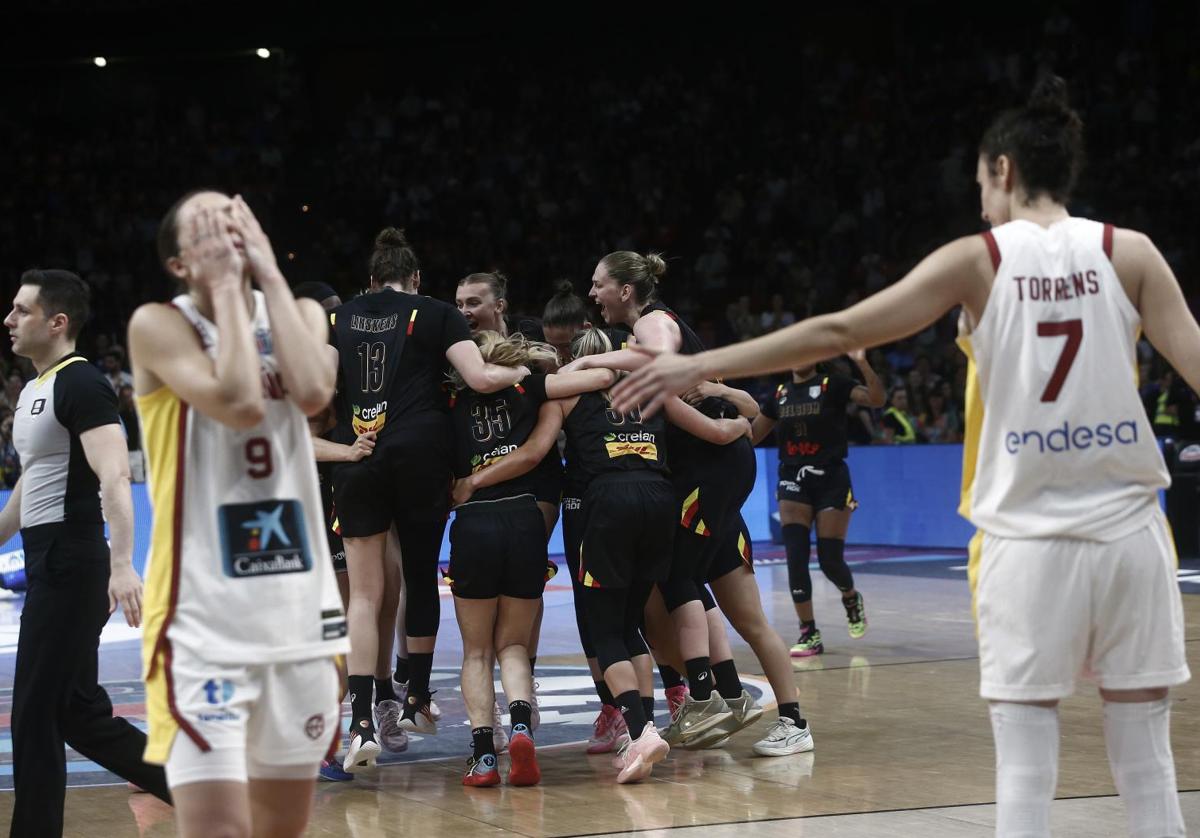 Pueyo y Torrens se lamentan tras el adverso epílogo de la final.
