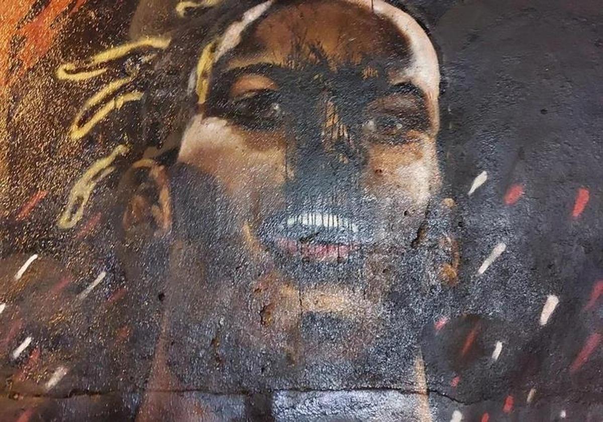 Vandalizan por tercera vez la imagen de Nico en el mural de los...