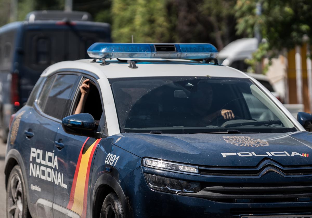 Coche de la Policía Nacional en Madrid