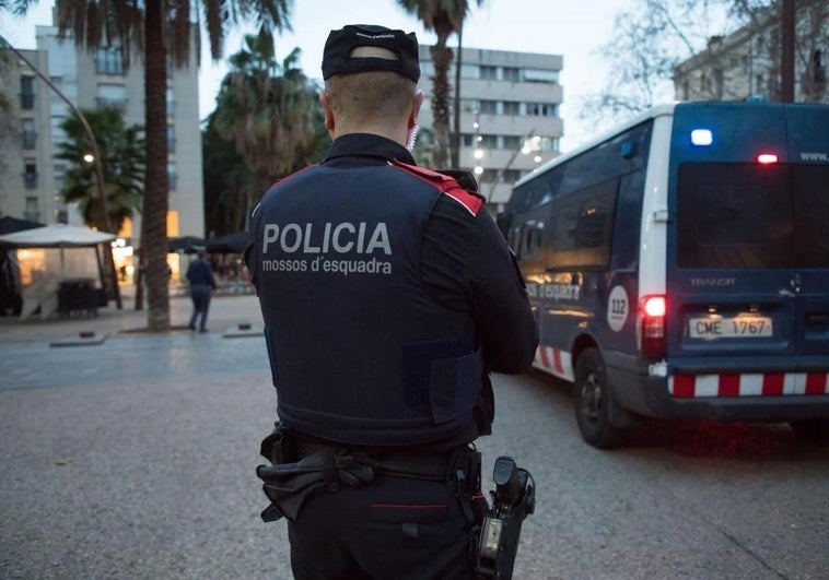 Muere un menor en el interior de un coche en Tarragona