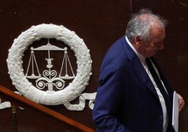 El primer ministro francés, Francois Bayrou, tras pronunciar este martes un discurso en la Asamblea Nacional.