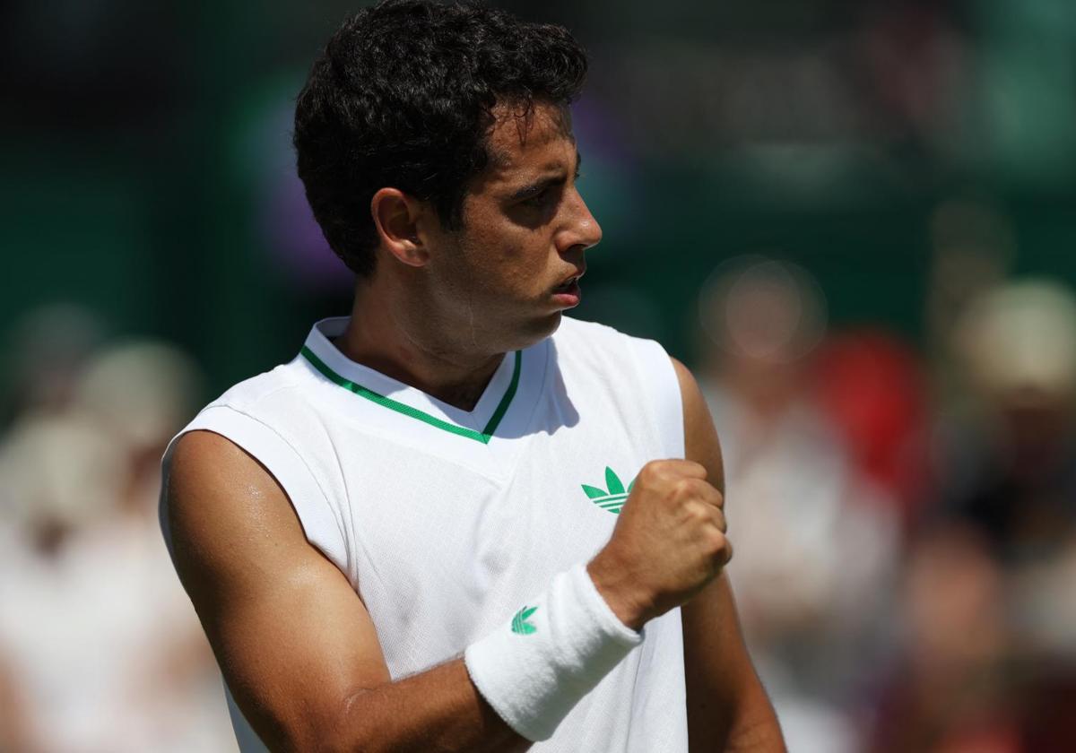 Jaume Munar celebrates his victory over Alexander Bublik at Wimbledon.