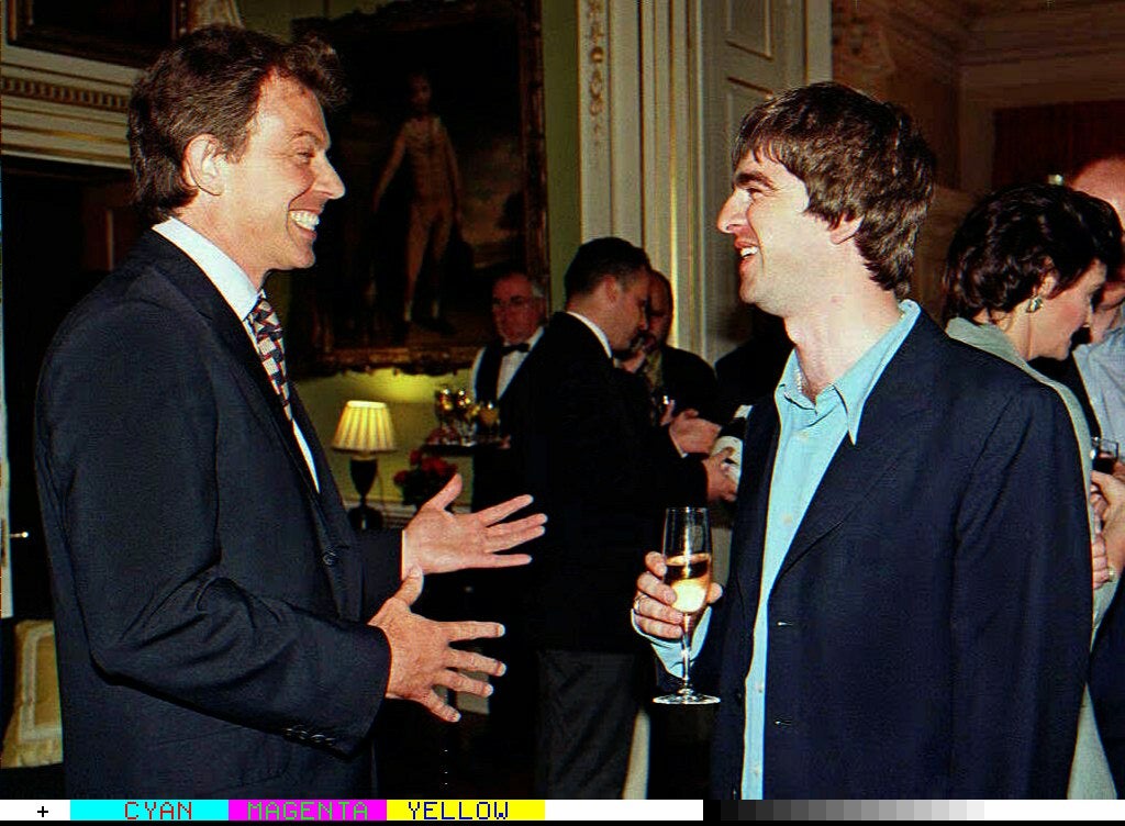 Tony Blair and Noel Gallagher at Downing Street in 1997