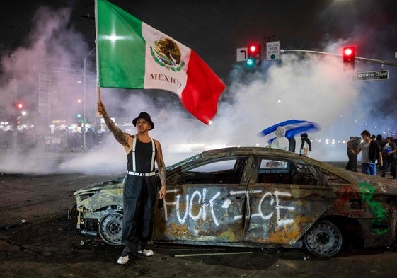 Imagen de una de las protestas contra ICE en Los Angeles.