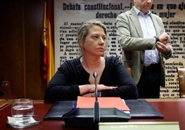 La trabajadora de Moncloa Cristina Álvarez en una comparecencia en el Parlamento.