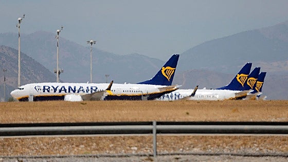 Un aviso de incendio en un avión de Ryanair antes de despegar de Palma deja 18 heridos leves
