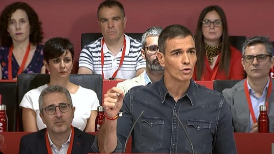 Pedro Sánchez, presidente del Gobierno, en Ferraz
