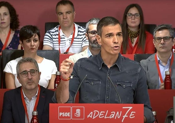 El presidente del Gobierno, Pedro Sánchez, interviniendo este sábado en el comité federal del PSOE.