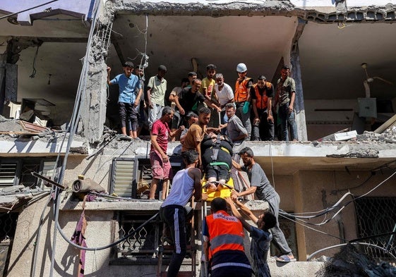 Mientras se negocia la tregua, Israel continúa con los bombardeos sobre la Franja.