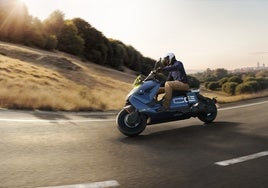 BMW CE 04 2025