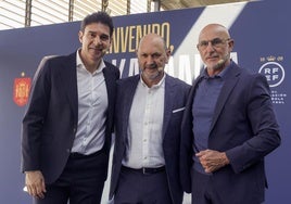 Aitor Karanka, Rafael Louzán y Luis de la Fuente..