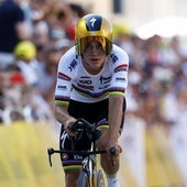 Evenepoel vuela y Pogacar ya es líder