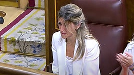 Yolanda Díaz rompe a llorar en el pleno de este miércoles.
