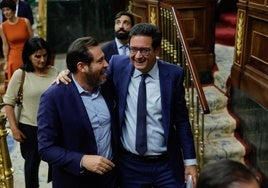 Óscar Puente y Óscar López.