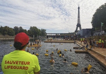 Bañarse en el Sena no entusiasma a los franceses