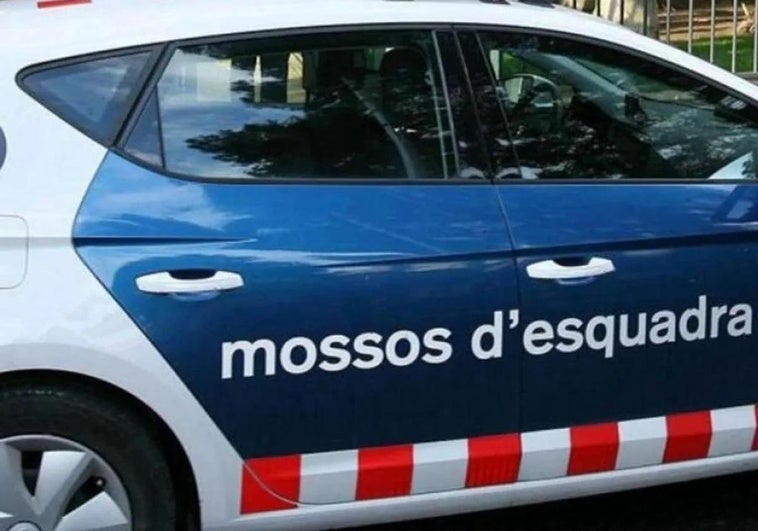 Muere un niño de 4 años al caer de un vehículo en marcha en Barcelona