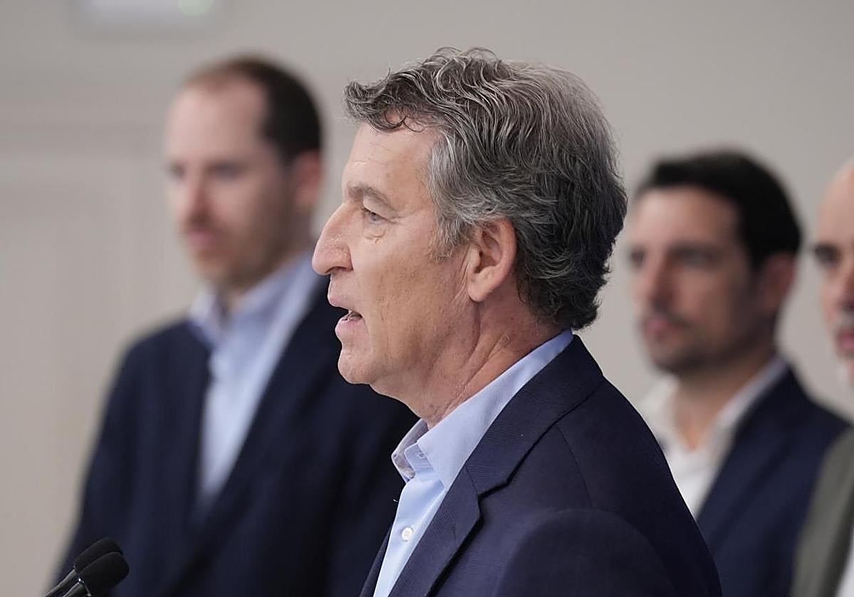 Alberto Núñez Feijóo durante un acto del Partido Popular, el viernes, en Barcelona.