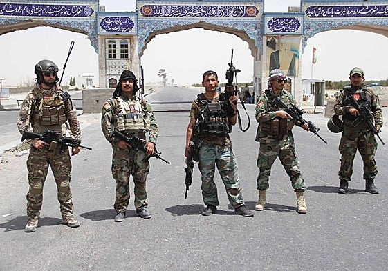 Soldados afganos en 2021.