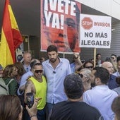 José Ángel Antelo, este sábado, en Torre Pacheco, junto a manifestantes.