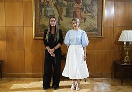 La portavoz de Junts en el Congreso, Miriam Nogueras, y la vicepresidenta segunda, Yolanda Díaz.