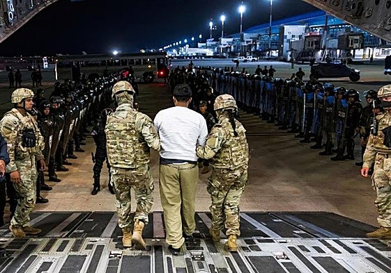 Si eres un inmigrante detenido por asesinato en EE UU, es muy probable que acabes en una cárcel africana