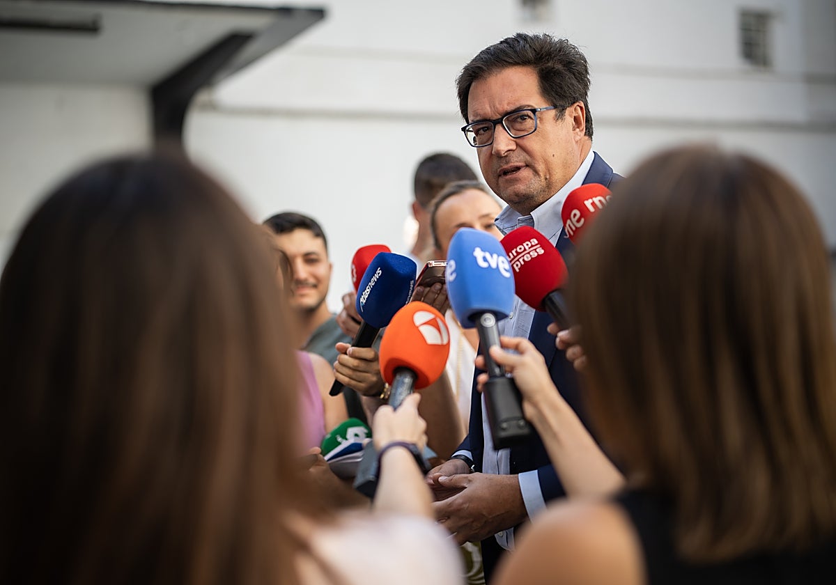 El ministro para la Tranformación Digital, Óscar López, este jueves