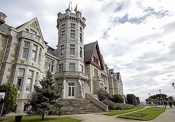 Palacio de la Magdalena. Visita obligada si se recala en Santander.