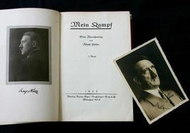 Un ejemplar de 'Mi lucha', de Adolf Hitler.