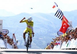 Así hemos narrado la exhibición de Pogacar en la cronoescalada de Peyragudes
