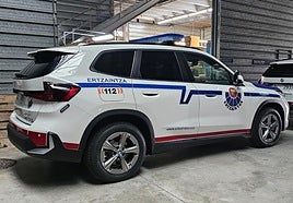Coches patrulla de la Ertzaintza.