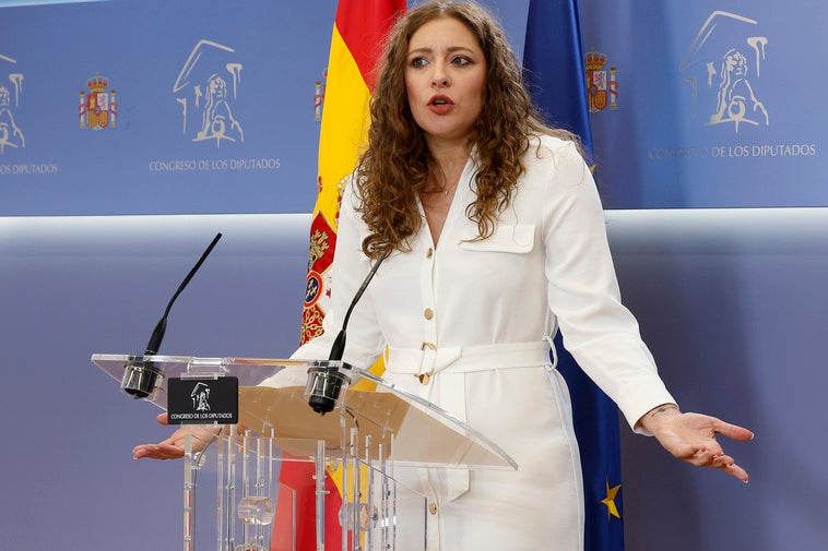 El PP expresa su «tolerancia cero» con Montoro y acusa al PSOE de utilizarlo para buscar un «empate» de corrupción