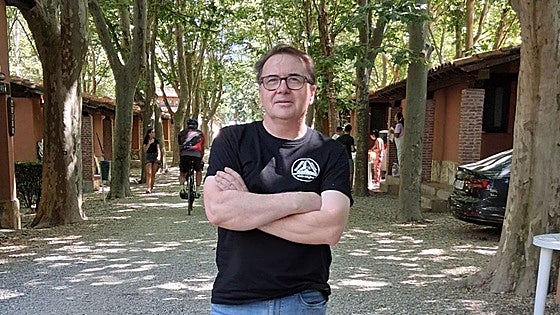 «Yo prohibiría los altavoces en plena naturaleza»
