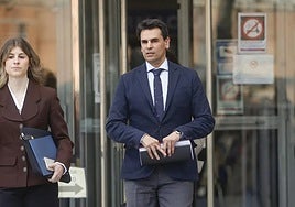 lberto González Amador, pareja de Isabel Díaz Ayuso, sale de los Juzgados tras declarar