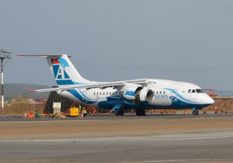 Un avión con más de 40 pasajeros se estrella en Rusia sin dejar supervivientes