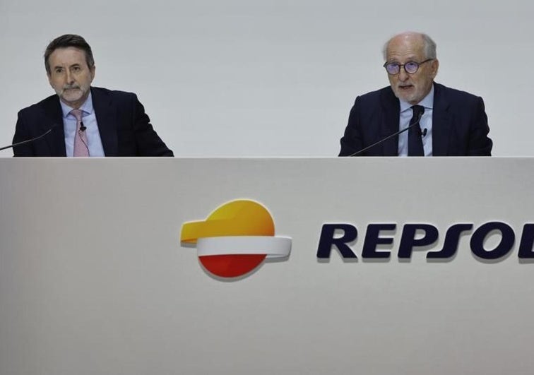 Repsol gana un 60% menos en el primer semestre por la caída del petróleo y por el apagón