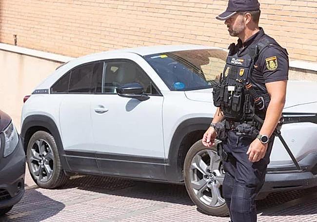 la salida del vehículo con Juana Rivas.