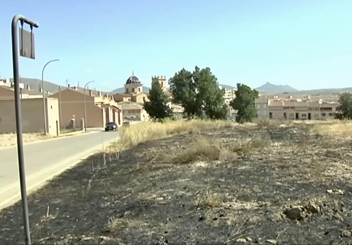 Buscan en Albacete una banda que provoca incendios forestales para robar