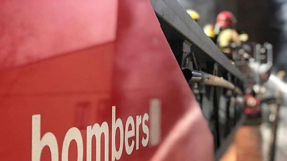 Dos mujeres muertas y seis heridos en el incendio de un prostíbulo en Lleida